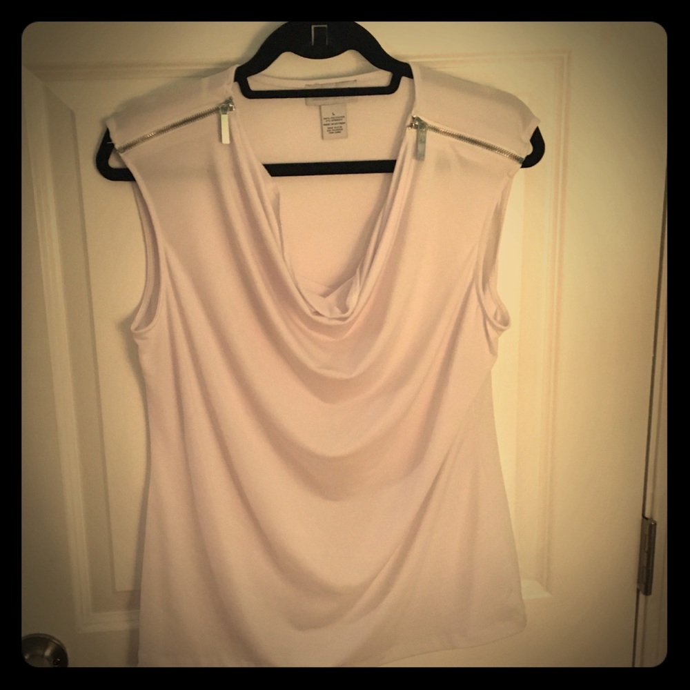 Carmen Marc Valvo elegant white tank w/ zippers